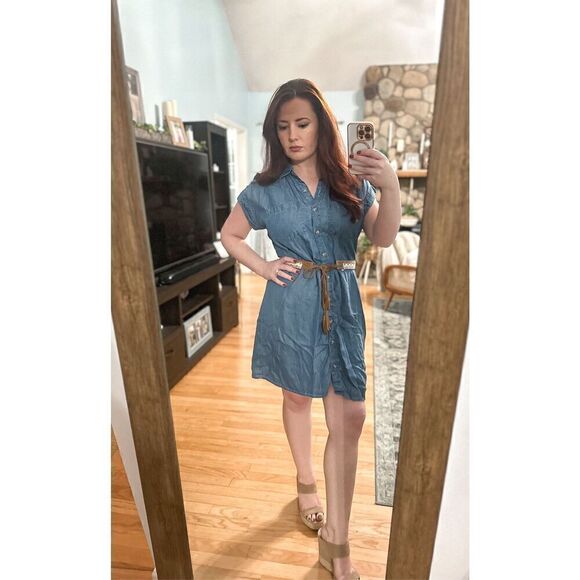 Francesca’s Harper Denim Dress - Picture 14 of 15